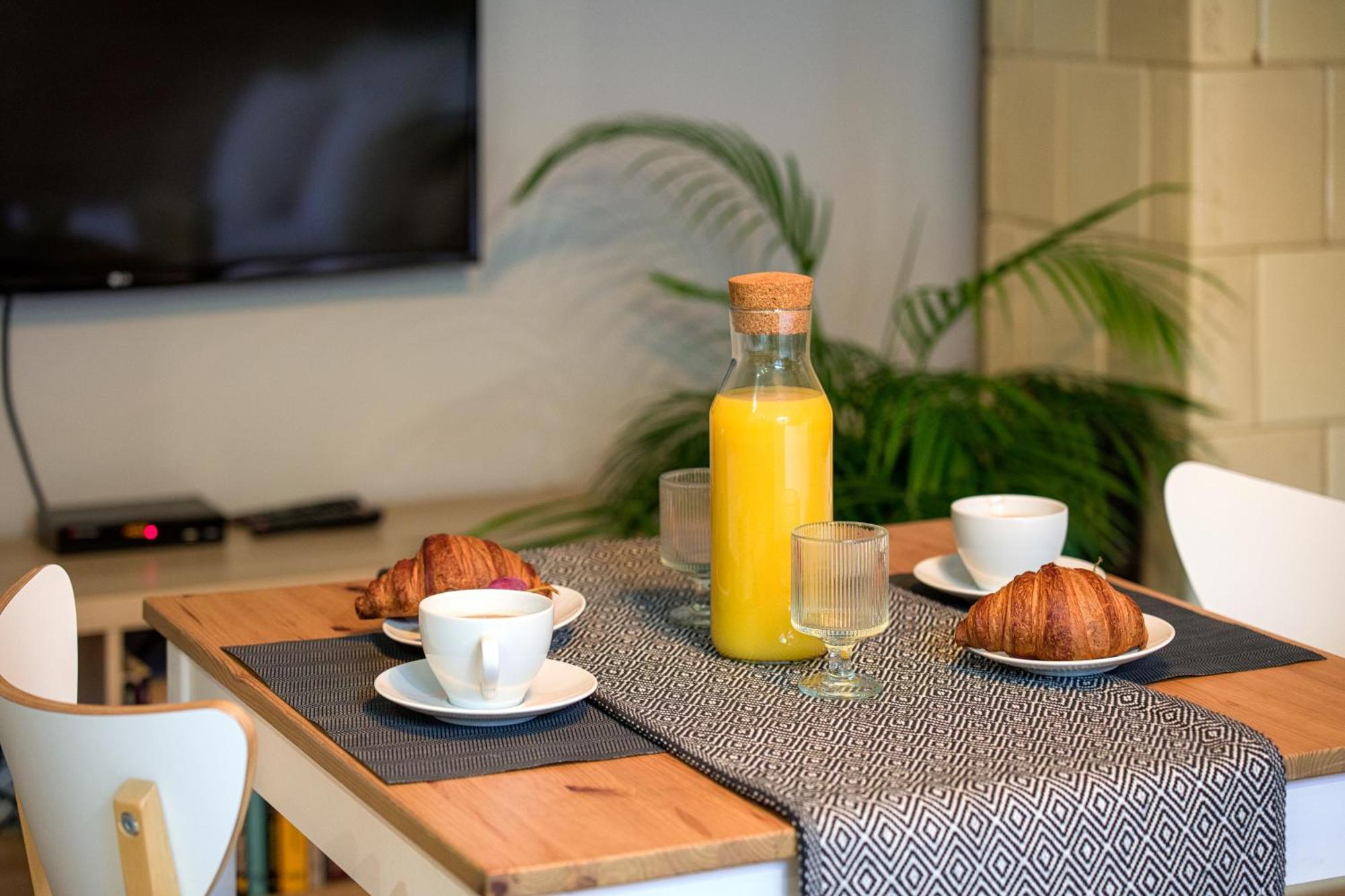 Discover Krakow Apartments - Lubicz St - Loft - Next To Main Station, Ac エクステリア 写真