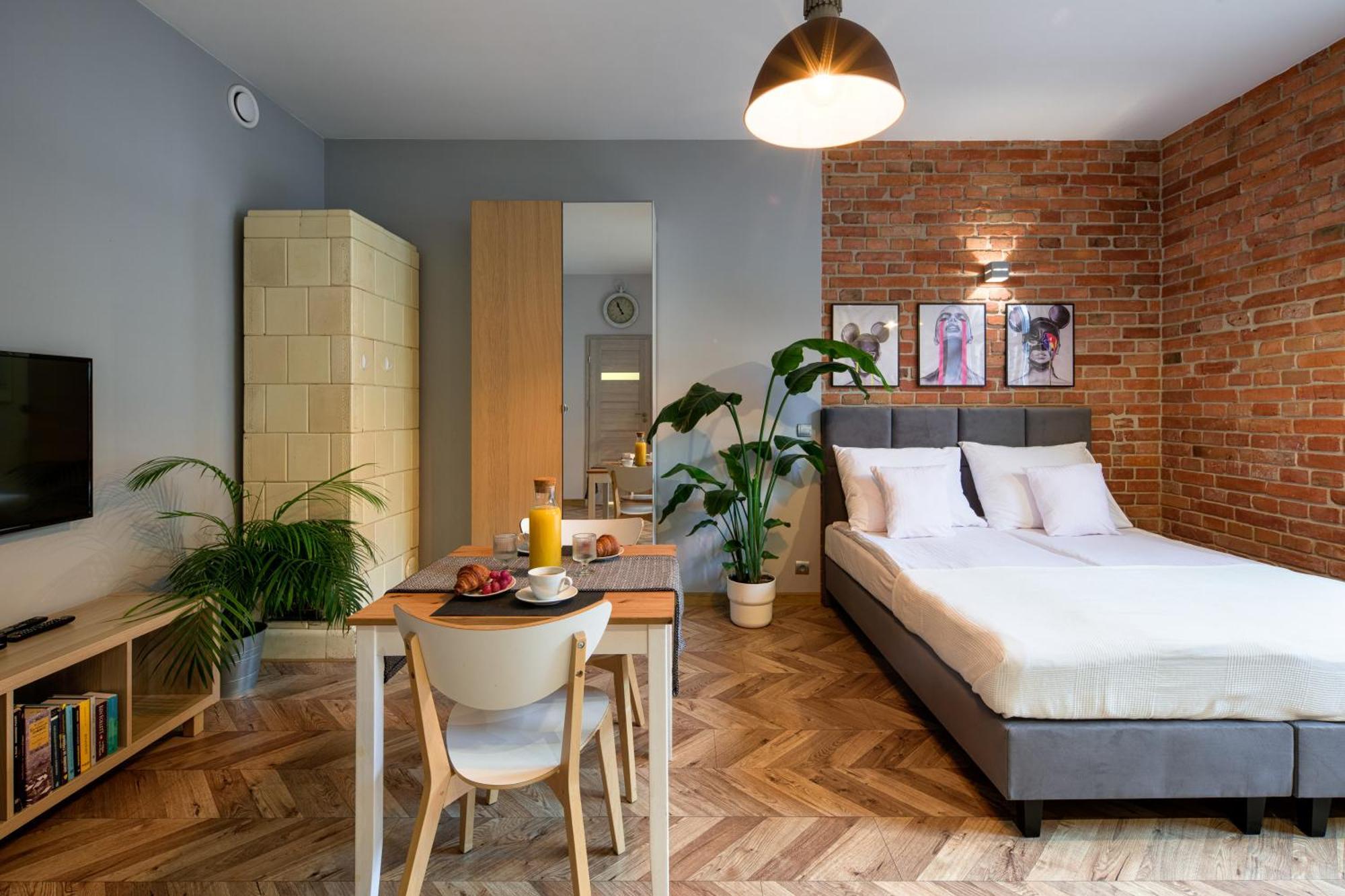 Discover Krakow Apartments - Lubicz St - Loft - Next To Main Station, Ac エクステリア 写真