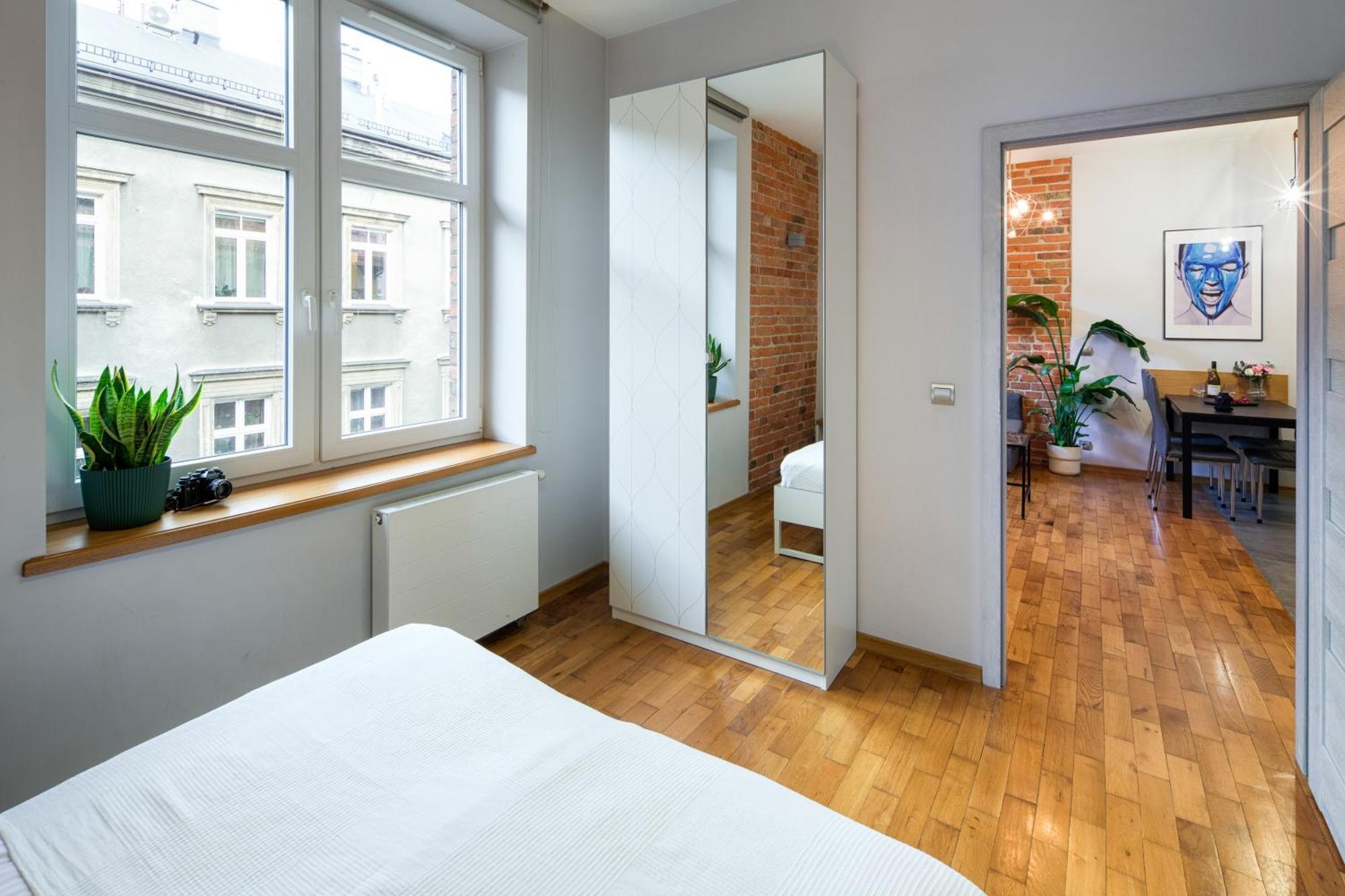 Discover Krakow Apartments - Lubicz St - Loft - Next To Main Station, Ac エクステリア 写真